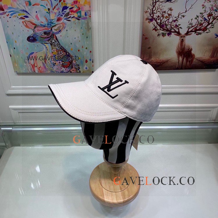 L-V Baseball cap Solid color Peaked Cap Unisex